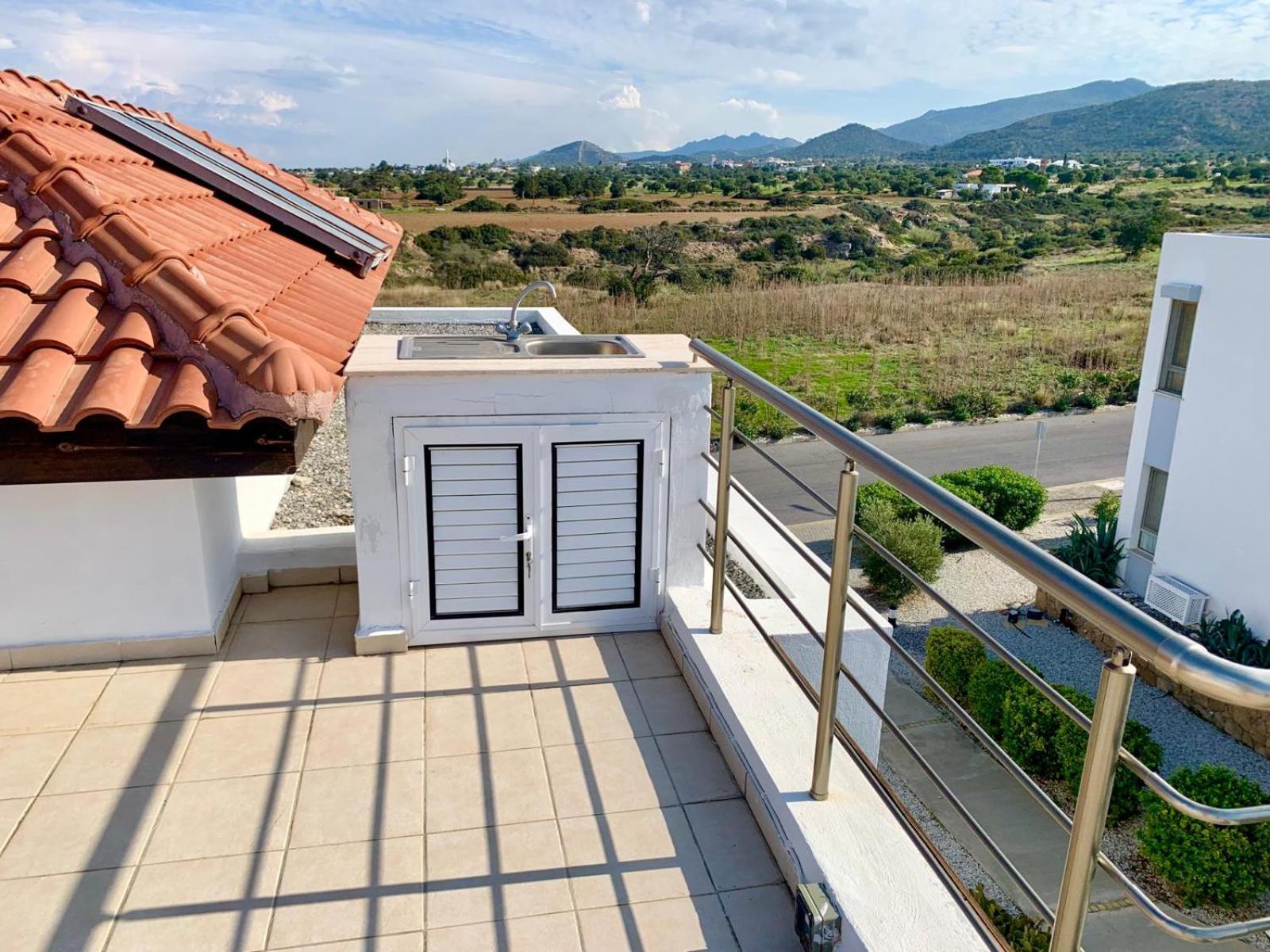 Boho Bay Apartment Akanthou Bagian luar foto