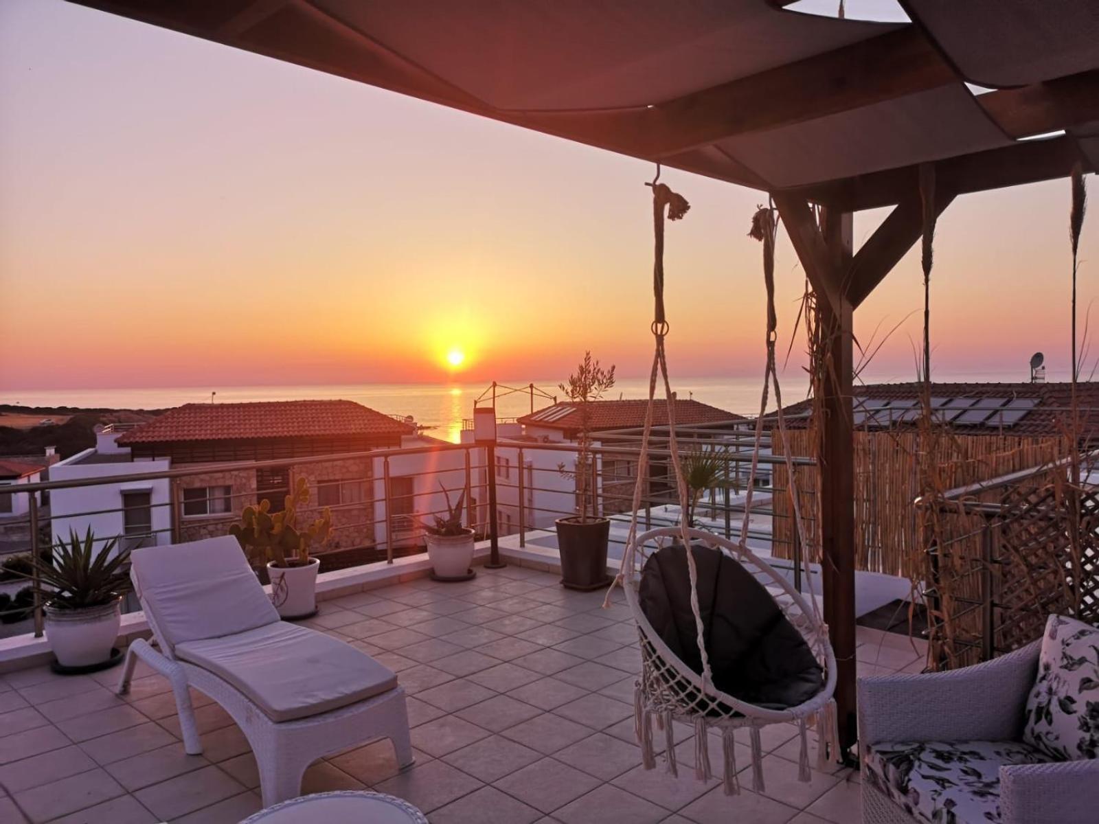 Boho Bay Apartment Akanthou Bagian luar foto