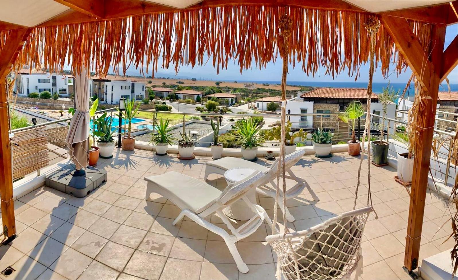 Boho Bay Apartment Akanthou Bagian luar foto