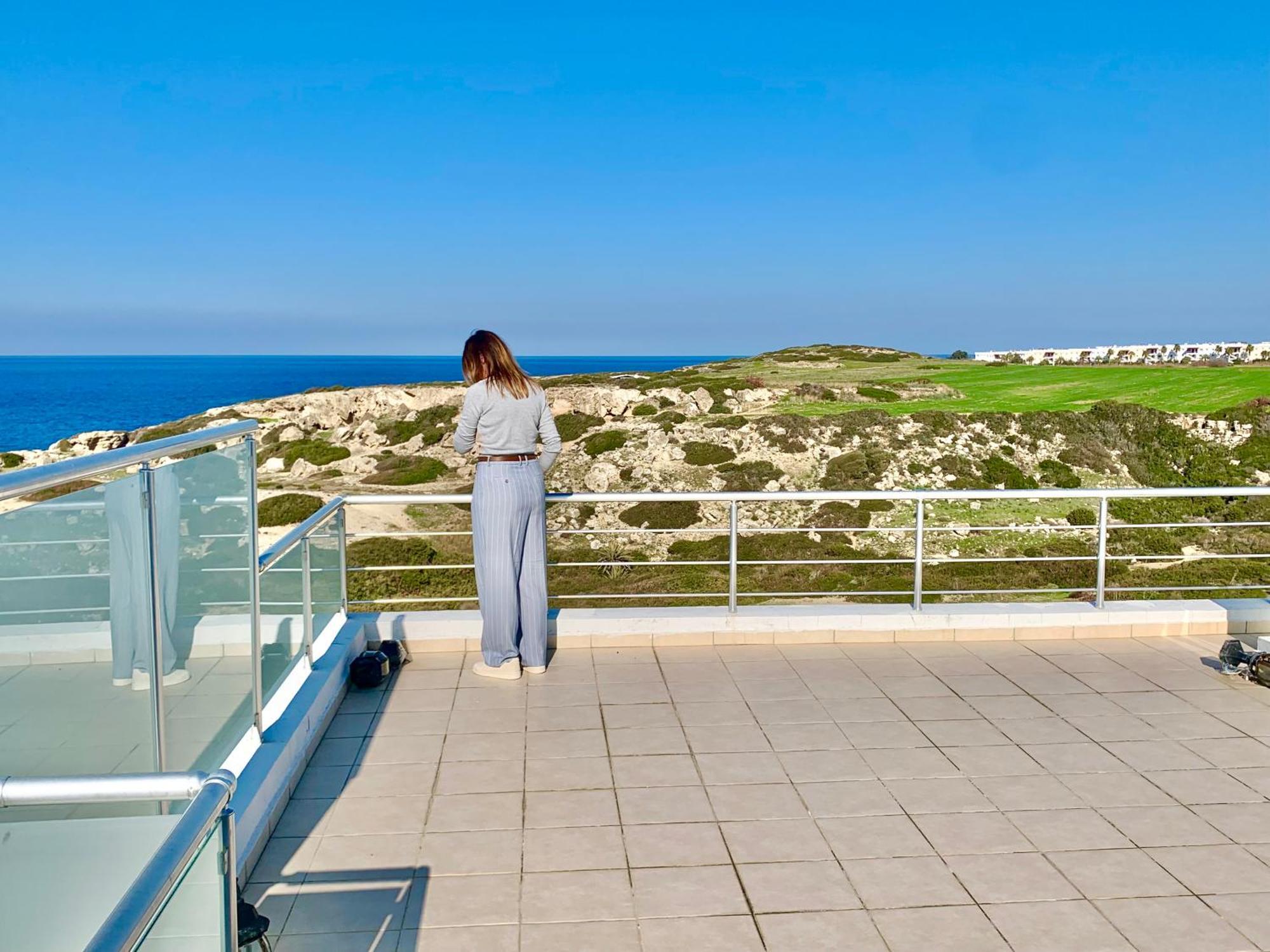 Boho Bay Apartment Akanthou Bagian luar foto