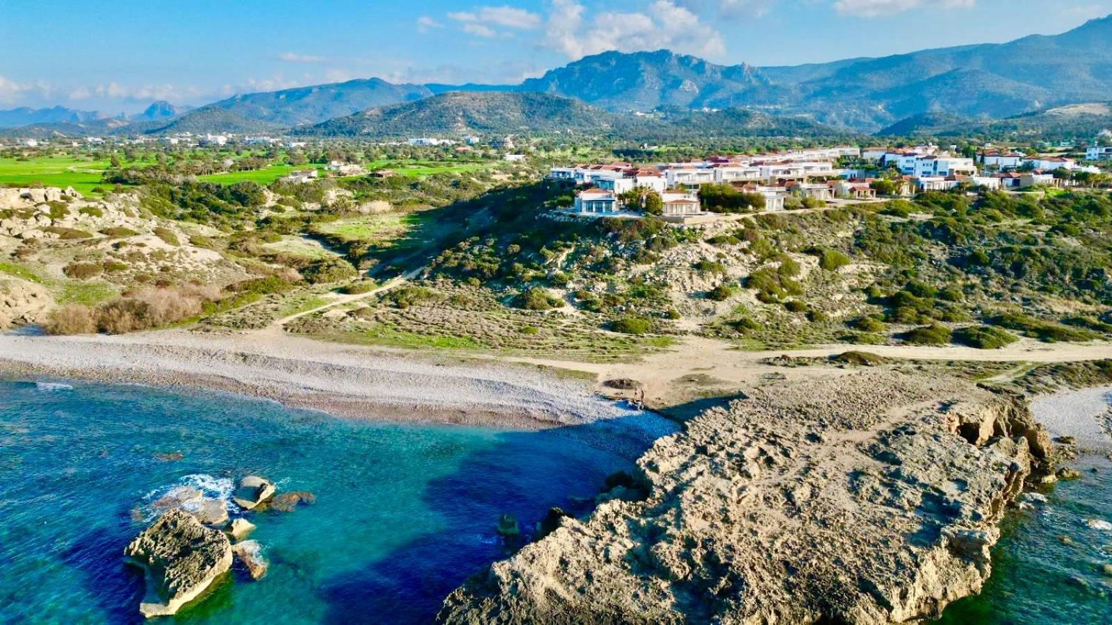 Boho Bay Apartment Akanthou Bagian luar foto