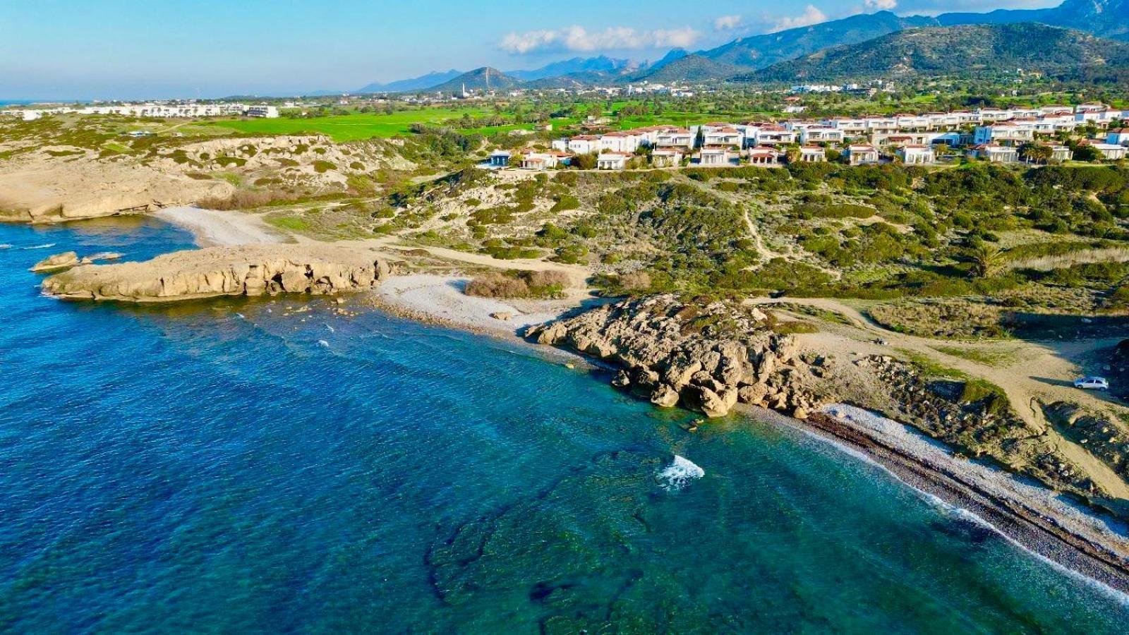 Boho Bay Apartment Akanthou Bagian luar foto