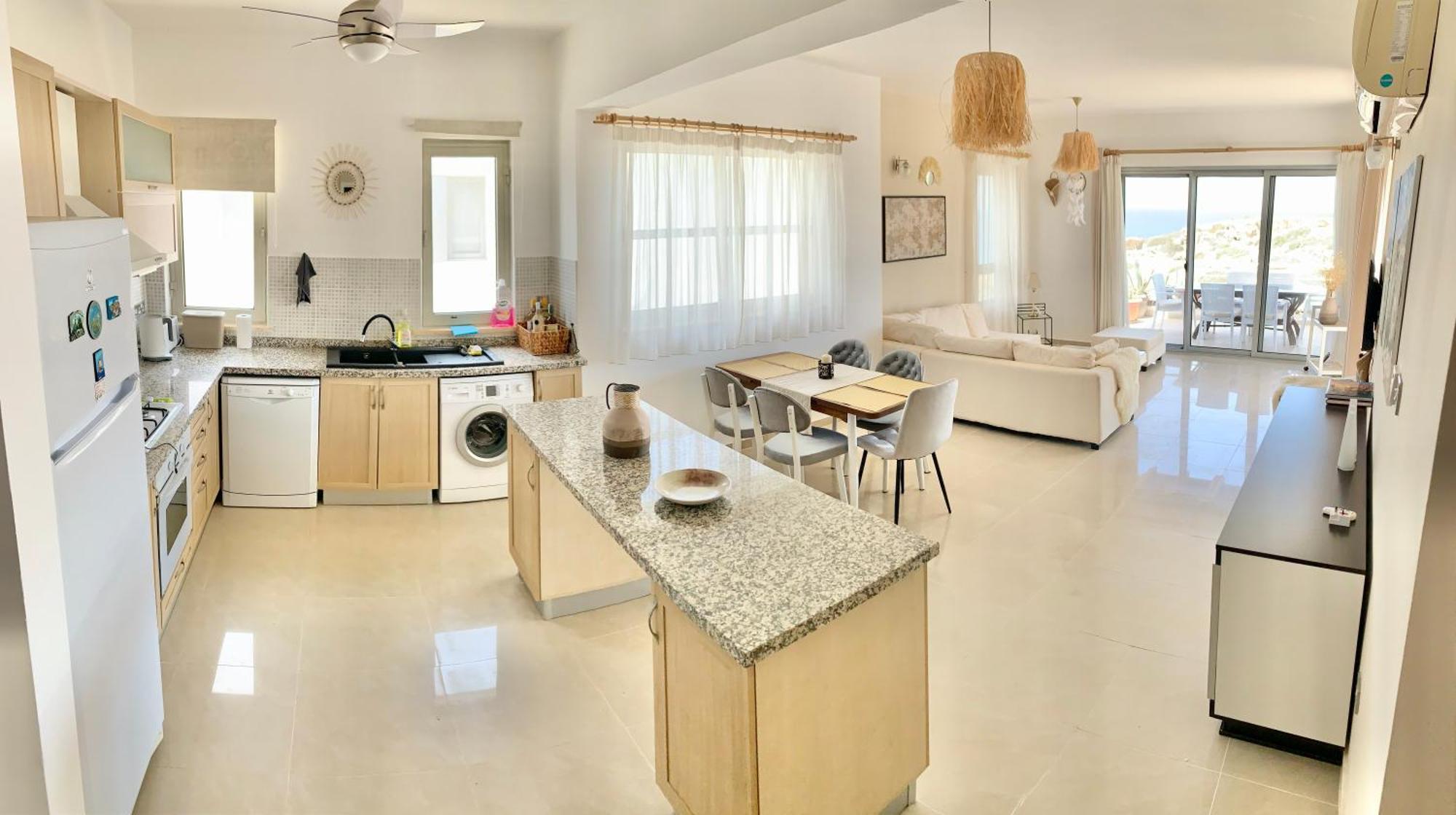 Boho Bay Apartment Akanthou Bagian luar foto