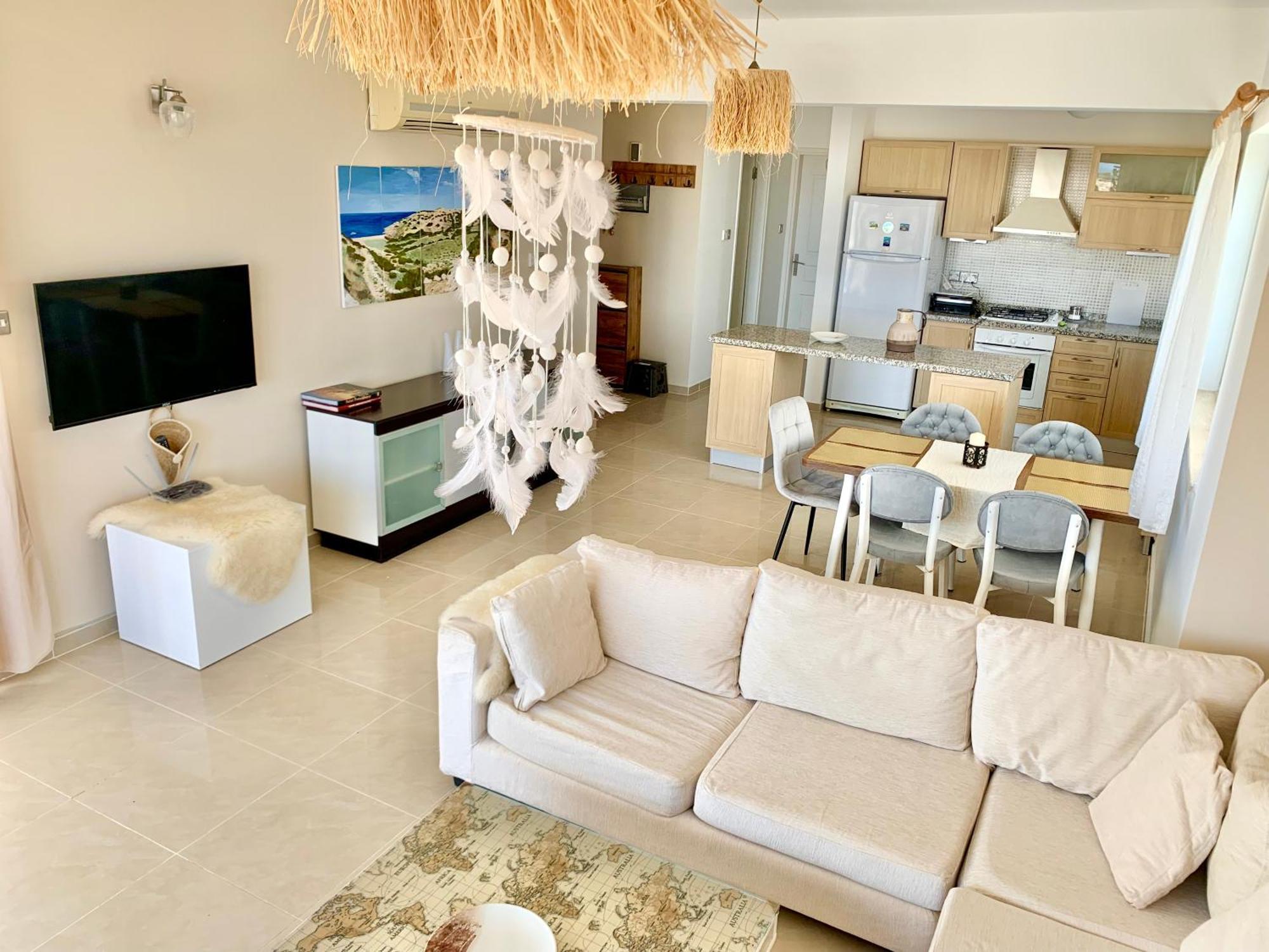 Boho Bay Apartment Akanthou Bagian luar foto